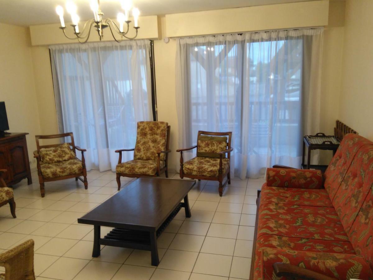 Appartements Blonville Centre Екстер'єр фото
