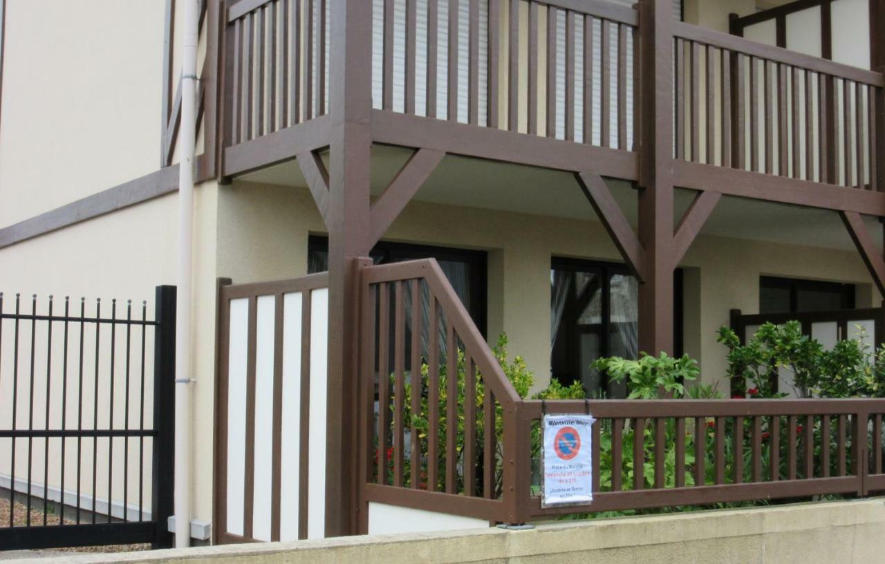 Appartements Blonville Centre Екстер'єр фото